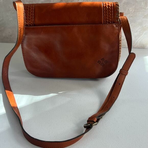 Patricia Nash Crossbody Bag Cognac Embossed Hand Tooled Leather Zip Pockets - Picture 3 of 8